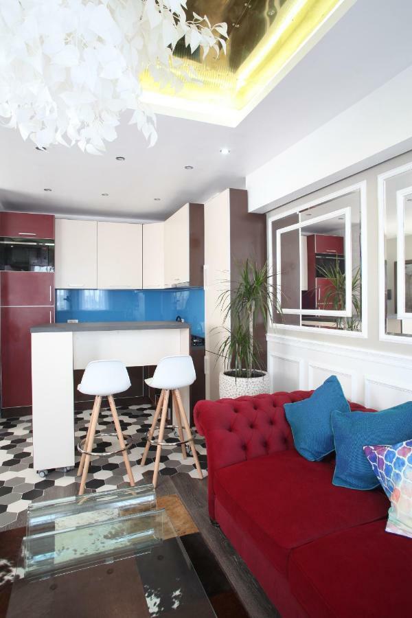 Casa Mia - Modern Luxury Apartament ブカレスト エクステリア 写真
